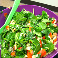 Grapefruit and spinach salad